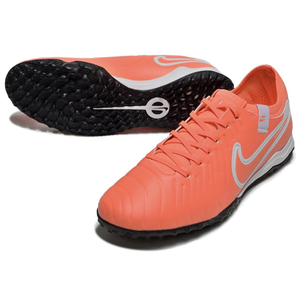 Сороконіжки Найк Tiempo Legend 10 TF