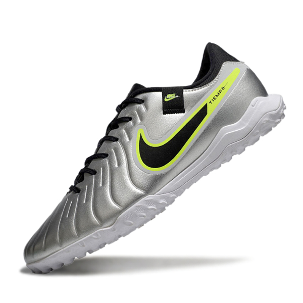 Сороконіжки Найк Tiempo Legend 10 TF