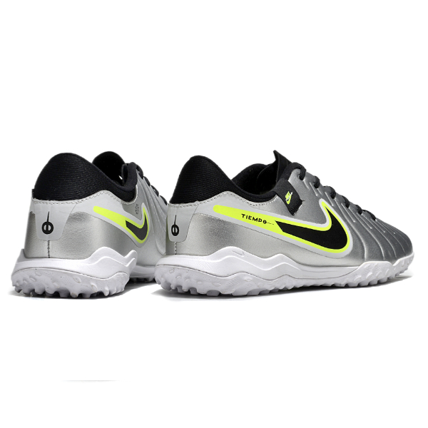 Сороконіжки Найк Tiempo Legend 10 TF